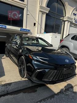 تۆیۆتا کامری